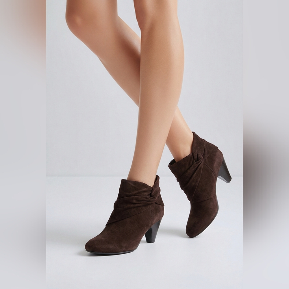 VANELI JEANAY MOCHA SUEDE ANKLE BOOT 7.5 M